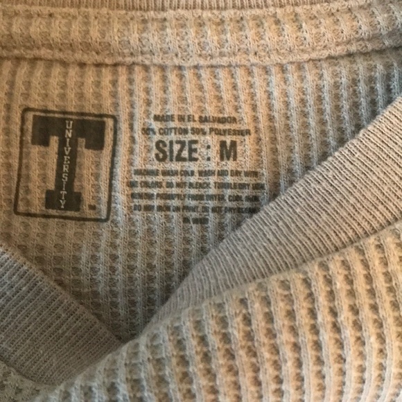 Ohio State boys gray thermal shirt Size M - Picture 4 of 5